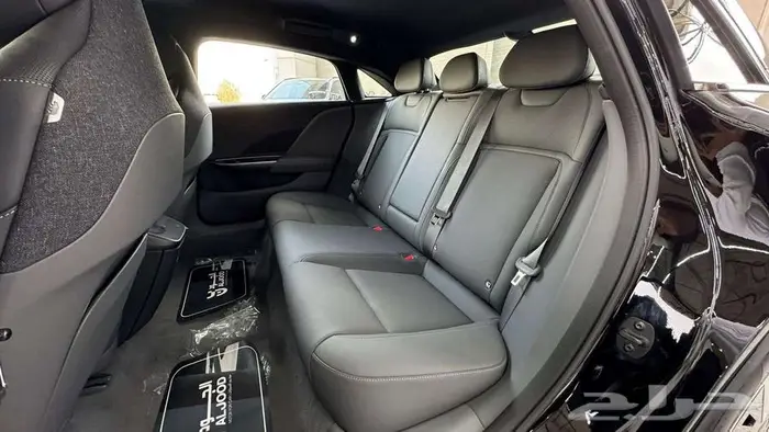 2025لوسيد اير بيور LUCID AIR 8