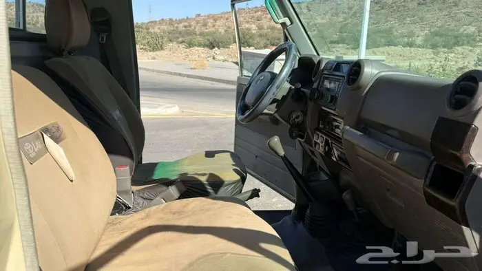 جيب تويوتا بكب 2012 2