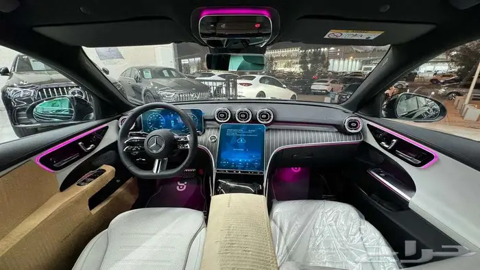 2025 مرسيدس سي 200 MERCEDES C 12