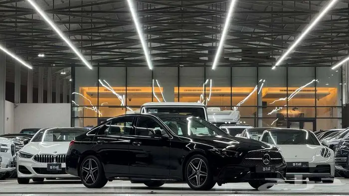 2025 مرسيدس سي 200 MERCEDES C 1