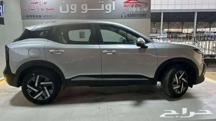 نيسان كيكس s أستاندر ونص فل موديل 25 بأيسر التسهيلات 6