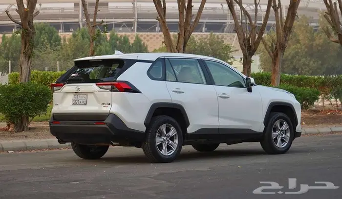 تويوتا راف فور 2022 2