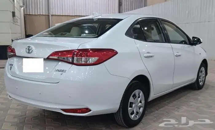 تويوتا يارس Y 2021 5