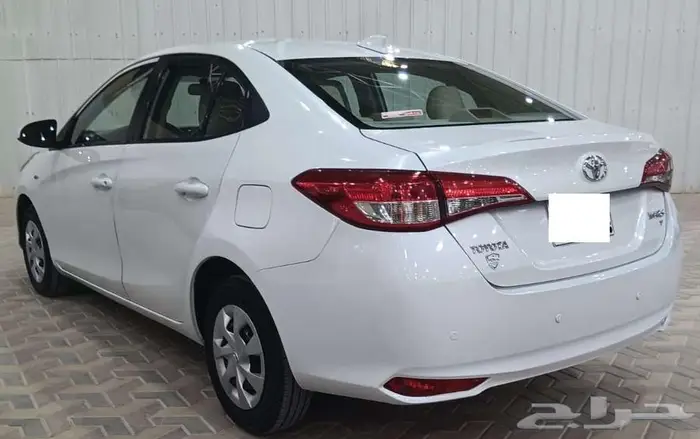 تويوتا يارس Y 2021 4