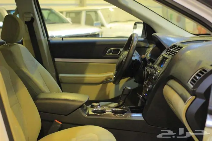 فورد اكسبلور موديل 2017 13