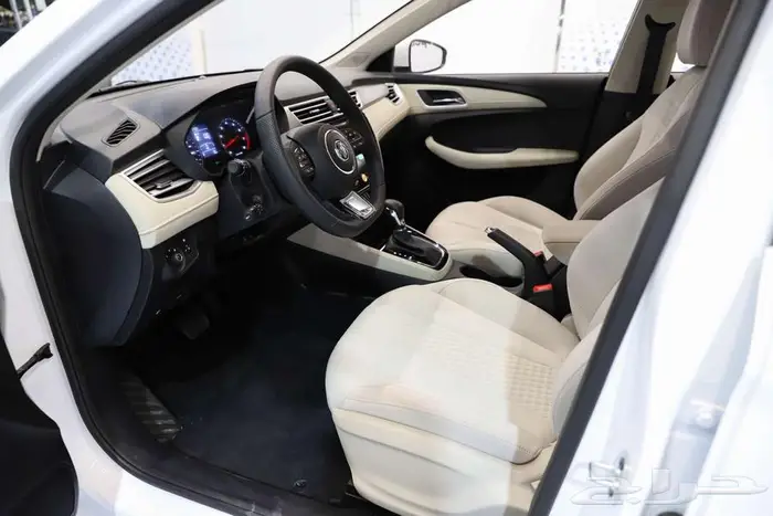 ام جي 5 ستاندر 2025 الشكل القديم و الجديد 4