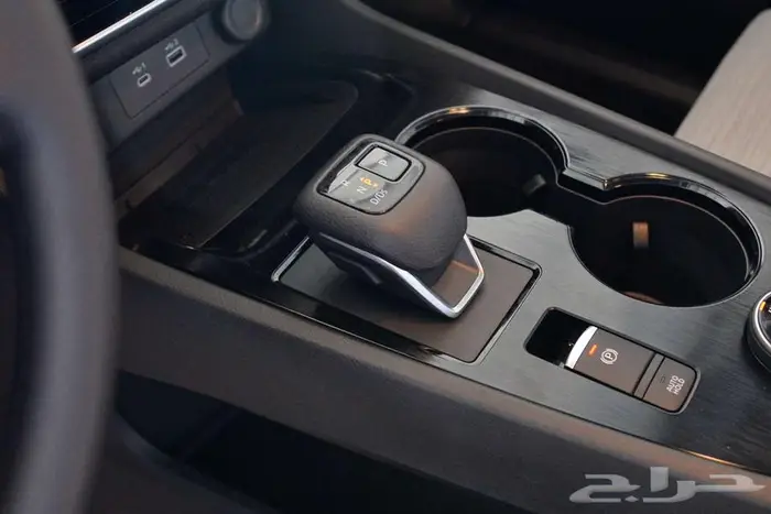 نيسان اكس تريل اس 2025 دبل 7 مقاعد سعودي 8