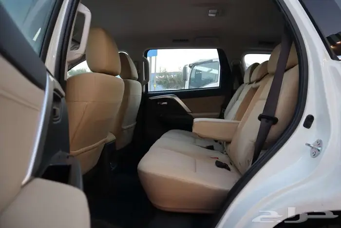 ميتسوبيشى مونتيرو 2025 ستاندر- نص فل دبل اقل الاسعار 13