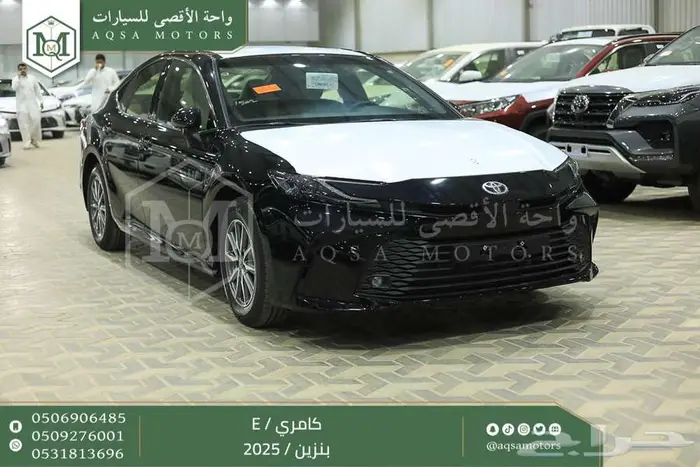 تويوتا كامري E ستاندر اسود بنزين 2025 خصم خاص 1