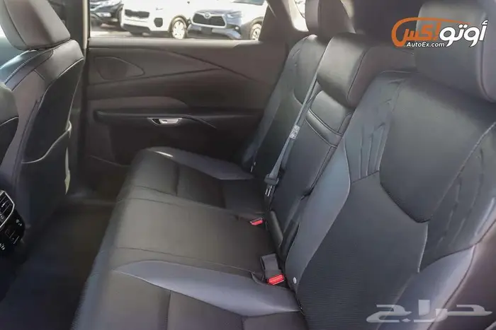 2024 لكزس RX 350 12