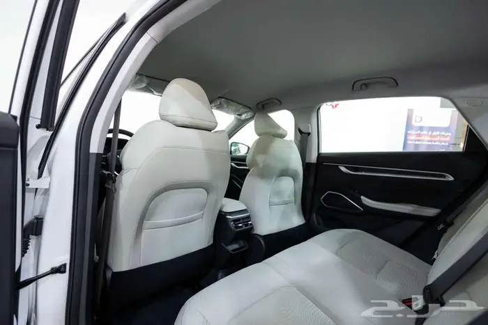 جيلي امجراند GS ستاندر 2026 كاش و اقساط 15