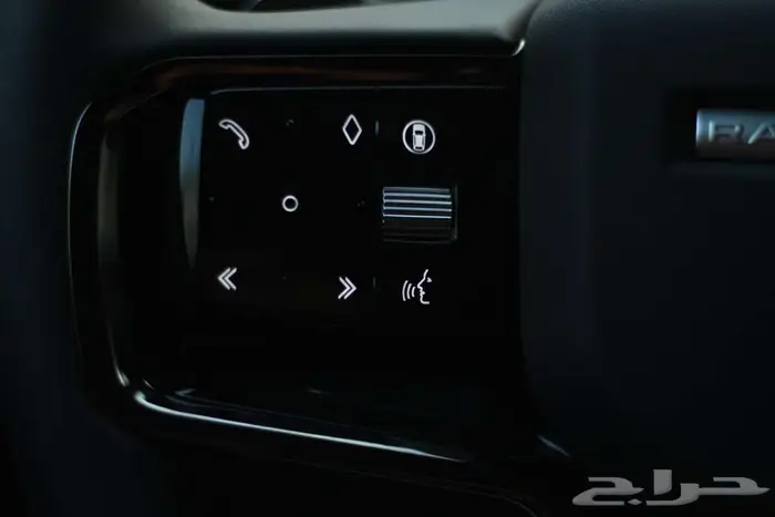 رنج روفر فيلار SE R-Dynamic P 250 موديل 2026 (جديد) 32