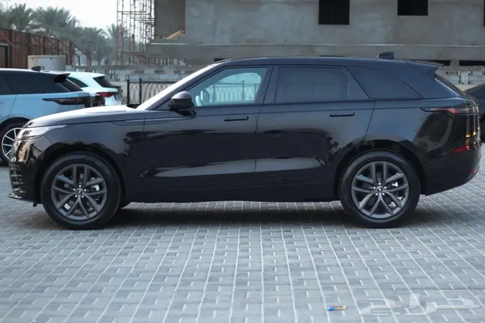 رنج روفر فيلار SE R-Dynamic P 250 موديل 2026 (جديد) 6