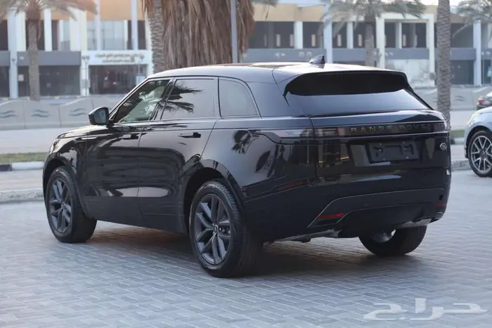 رنج روفر فيلار SE R-Dynamic P 250 موديل 2026 (جديد) 5