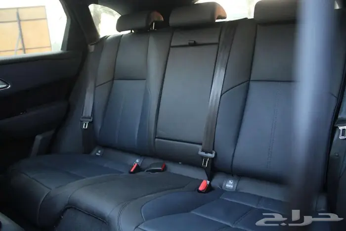 رنج روفر فيلار SE R-Dynamic P 250 موديل 2026 (جديد) 25