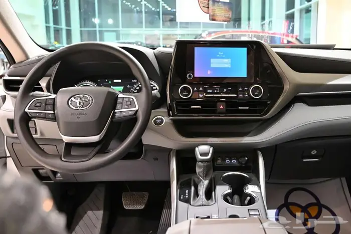 تويوتا هايلاندر موديل 2025 استاندر بدون دبل 4