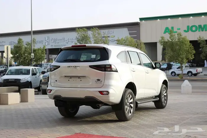 ايسوزو MUX موديل 2025 اقساط - كاش 5