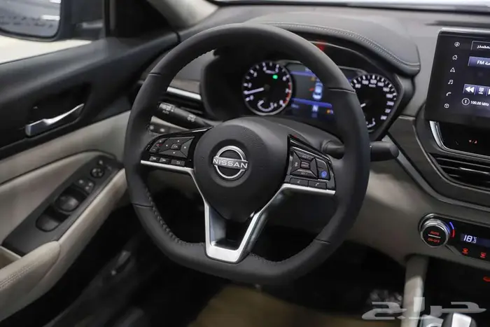 نيسان التيما SV نص فل 2026 4