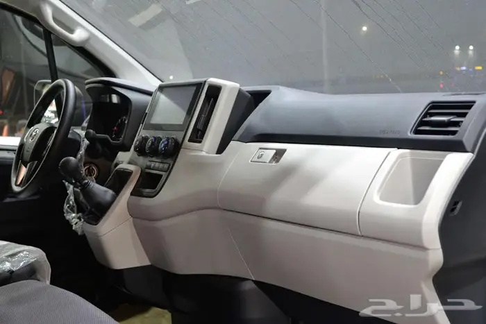 تويوتا هايس بضاعة ديزل بالنقد والتقسيط 5