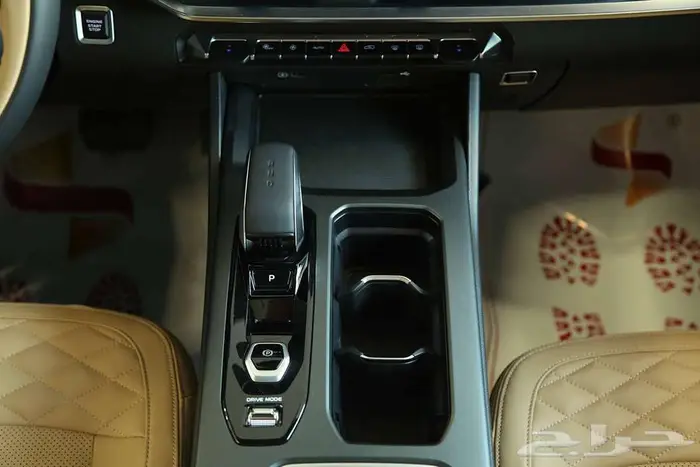 رحلتك تبدأ مع سيارة تجمع بين القوة والفخامة أوكافانجو2025 GK 18