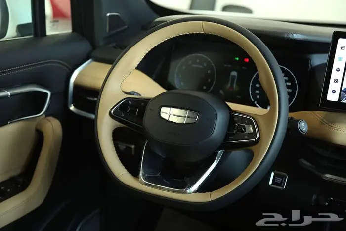 رحلتك تبدأ مع سيارة تجمع بين القوة والفخامة أوكافانجو2025 GK 19