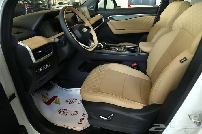 رحلتك تبدأ مع سيارة تجمع بين القوة والفخامة أوكافانجو2025 GK 20