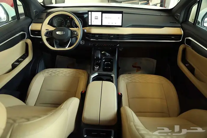 رحلتك تبدأ مع سيارة تجمع بين القوة والفخامة أوكافانجو2025 GK 21