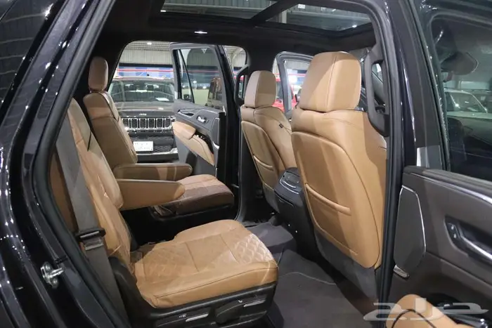 كاديلاك اسكاليد 2023 سبورت 14