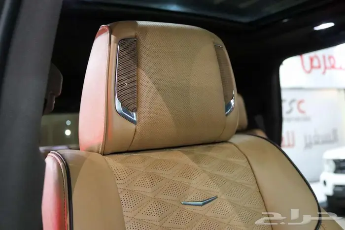 كاديلاك اسكاليد 2023 سبورت 19