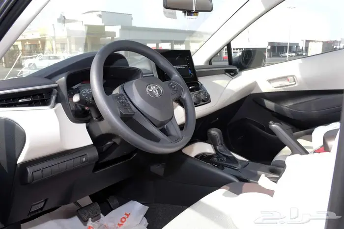 تويوتا كورولا 2025 ستاندر مكينة 2.0 بالنقد والتقسيط 7