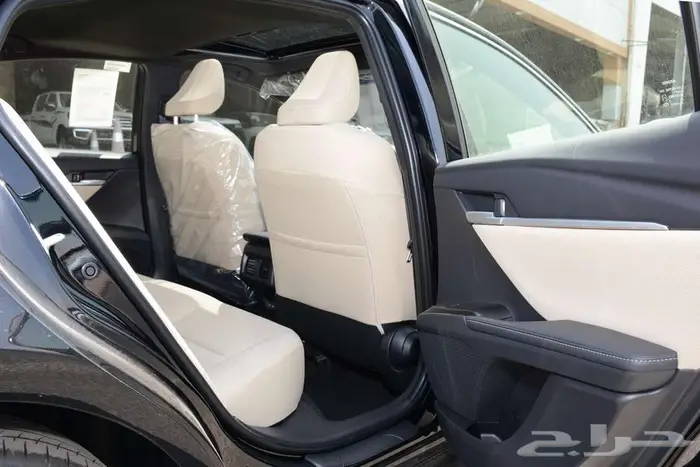 تويوتا كامرى 2025 LE بنزين بالنقد والتقسيط 5