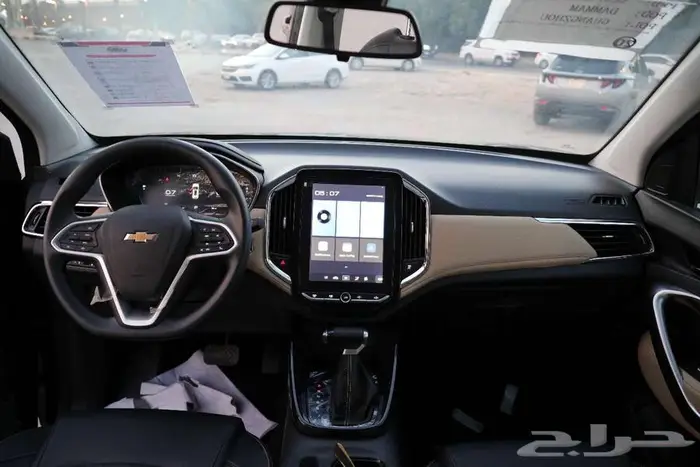 شيفروليه كابتيفا بريمير فضي 2026 3