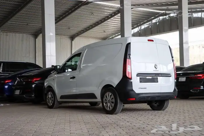 فان دوكر 2023 ديزل للشركات والمؤسسات 4