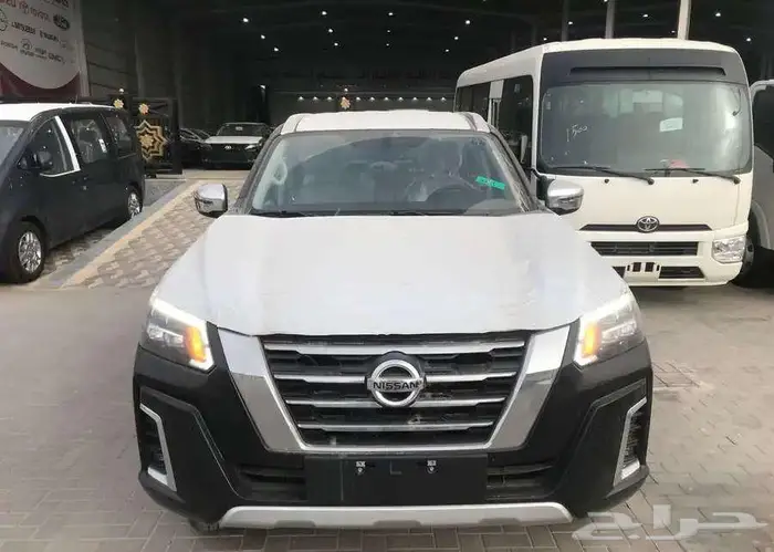 نيسان اكستيرا تيتانيوم دبل 2024 نص فل أصفار 15