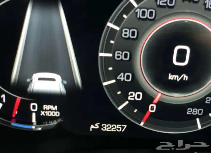 كاديلاك اسكاليد 2020 فل كامل قصير ممشي 34 ألف قليل مخزنة 17