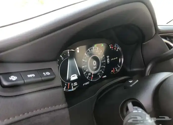 كاديلاك اسكاليد 2020 فل كامل قصير ممشي 34 ألف قليل مخزنة 30