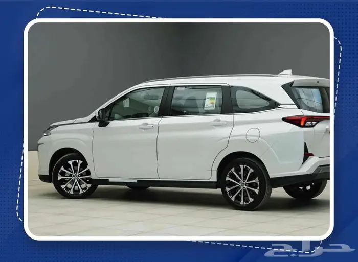 تويوتا فيلوز GLX بنزين 2025 4