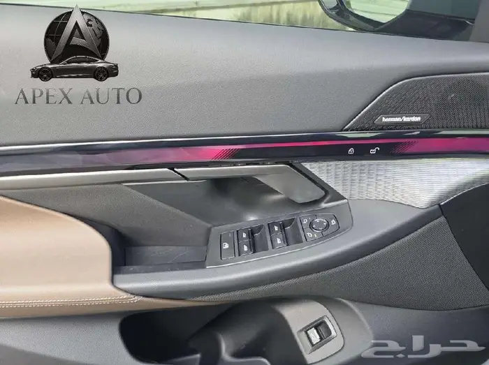 BMW 520i mkit Sport 2025 مملوكه ل للشركه 23