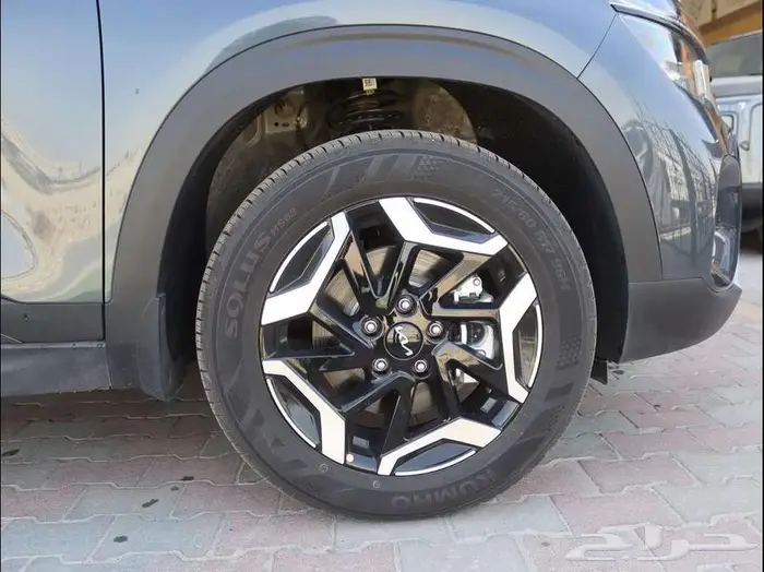 كيا سيلتوس GLS MID نص فل 2025 جديد 3