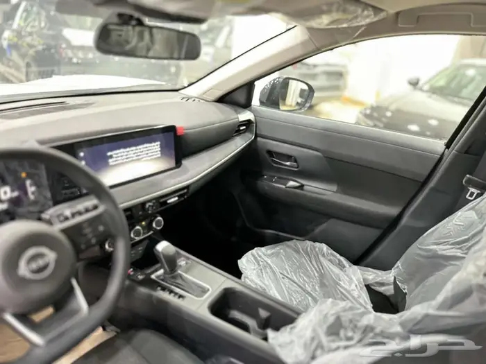 نيسان كيكس ستاندر الشكل الجديد (2025) 10