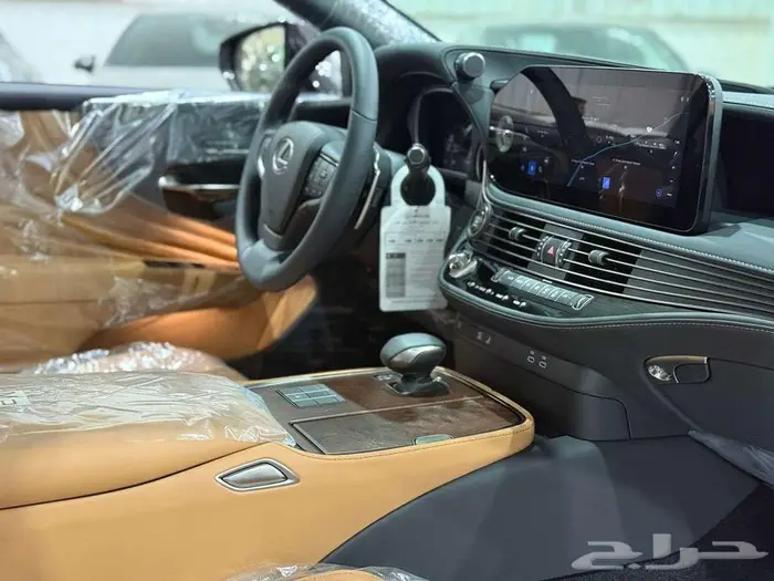 لكزس LS 350 AA موديل 2025 - عرض نهاية العام 24