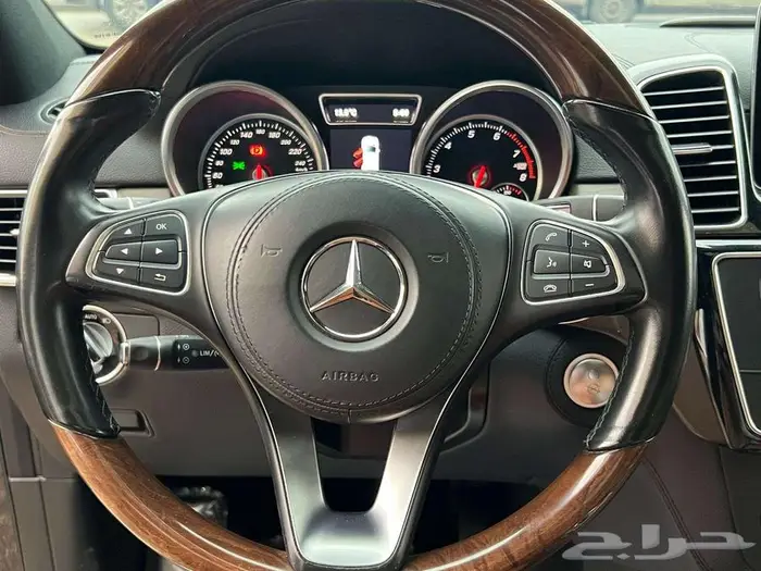 مرسيدس GLS500 - 2018 سعودي 17