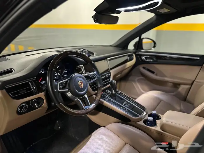 بورش مكان قمة في النظافة 11