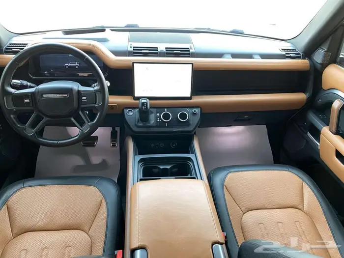 لاندروفر ديفندر 110 V6 موديل 2022 10