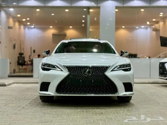 لكزس LS 350 AA موديل 2025 - عرض نهاية العام 9