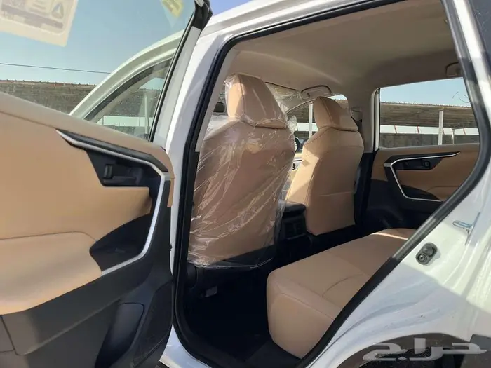 تويوتا راف فور 2025 جميع الفئات بنزين مبيعات بنوك اقل ربح 3