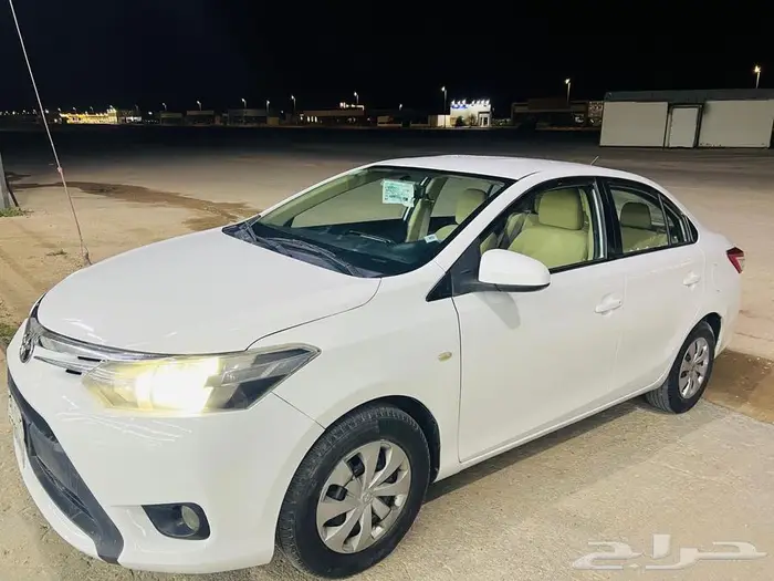 تويوتا يارس 2014 1