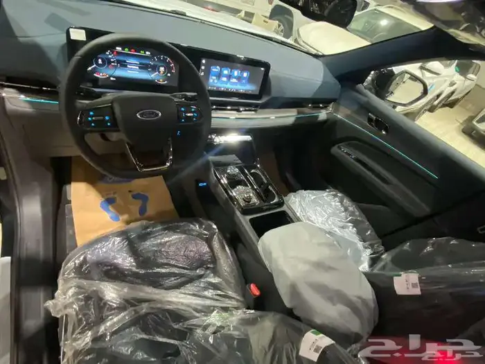 فورد تيريتوري تيتانيوم 2025 9