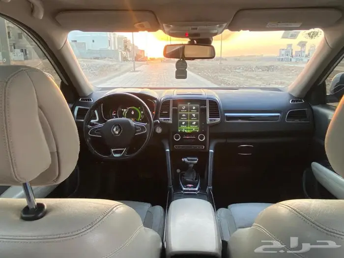 للبيع رينو كوليوس 2017 فل كامل 12