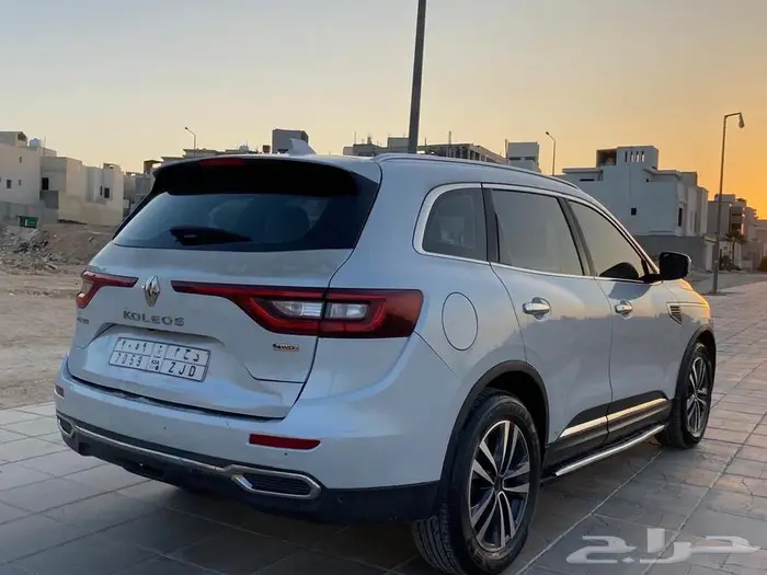 للبيع رينو كوليوس 2017 فل كامل 5